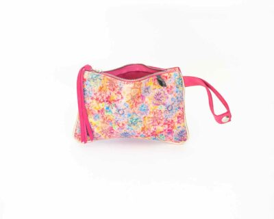 Picture of the tiny pink leather purse with zipper and wristlet.